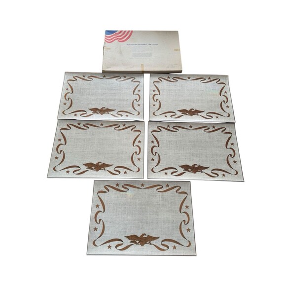 Vintage "America The Beautiful” Double Sided Laminated 5 Placemats with Box - Picture 7 of 9